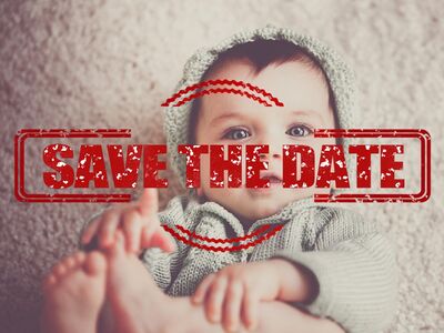 Kinderkleiderbasar, Kindergarten, Regenbogen, St. Martin, Forum, Altötting, Bild Pixabay Ein Baby liegt auf einer Kuscheldecke.