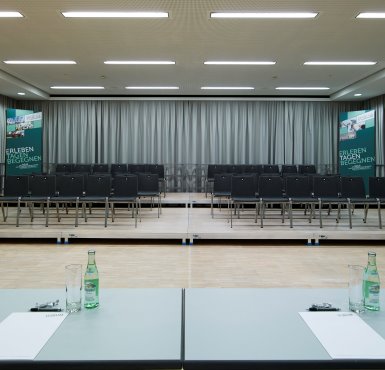 Auditorium Reihenbestuhlung Forum Altötting 