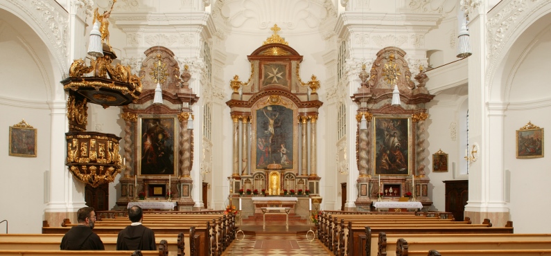 Innenansicht St. Magdalena Altötting